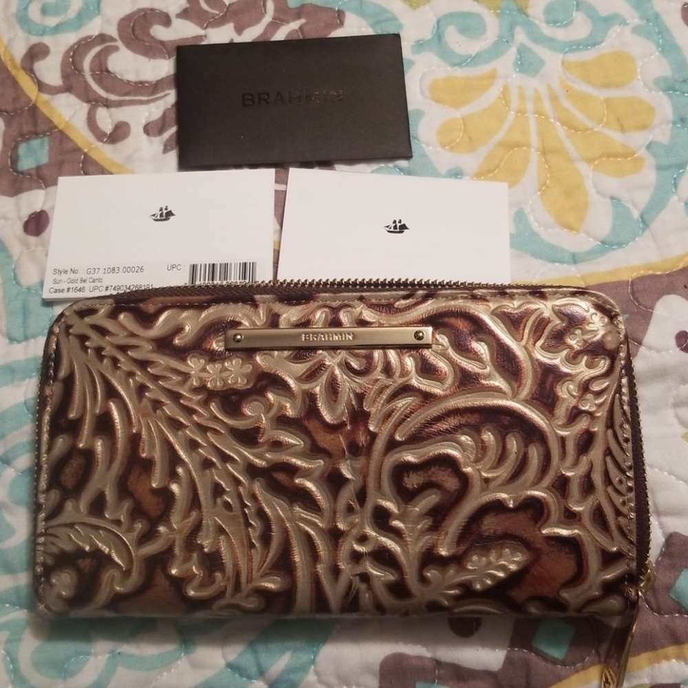 Brahmin wallet
